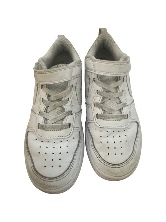 Nike Sneakers 7Y (EU32)