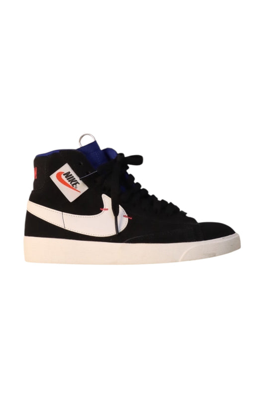 Nike High-Top Sneakers EU35